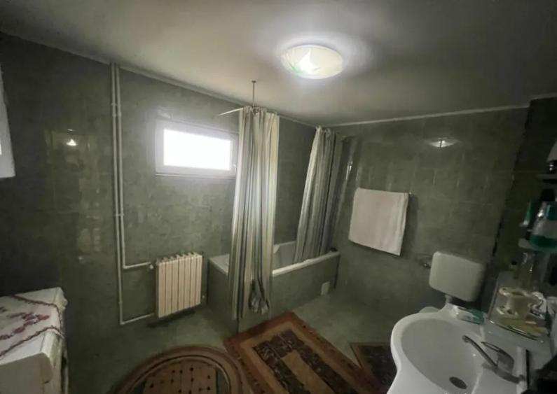 Negru Voda casa cu teren de 1200 mp, constructie 2008 - 18