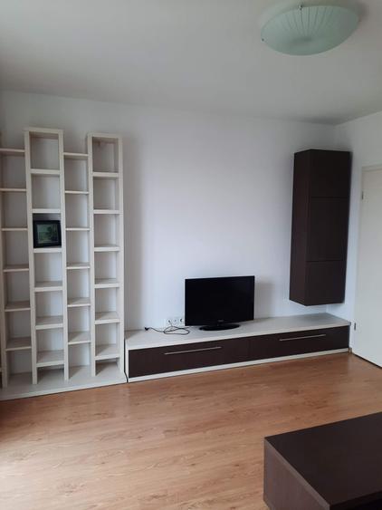 Apartament cu doua camere in Avantgarden3 - 5