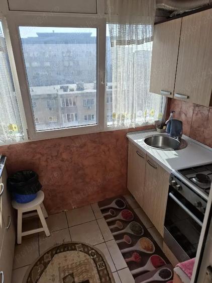 Vand apartament 4 camere cartier Crangasi an bloc 1982 - 1