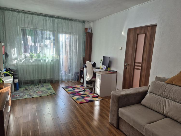 Apartament 2 camere de vanzare Gorjului 2-3 minute de Metrou(Bloc 1979) - 6