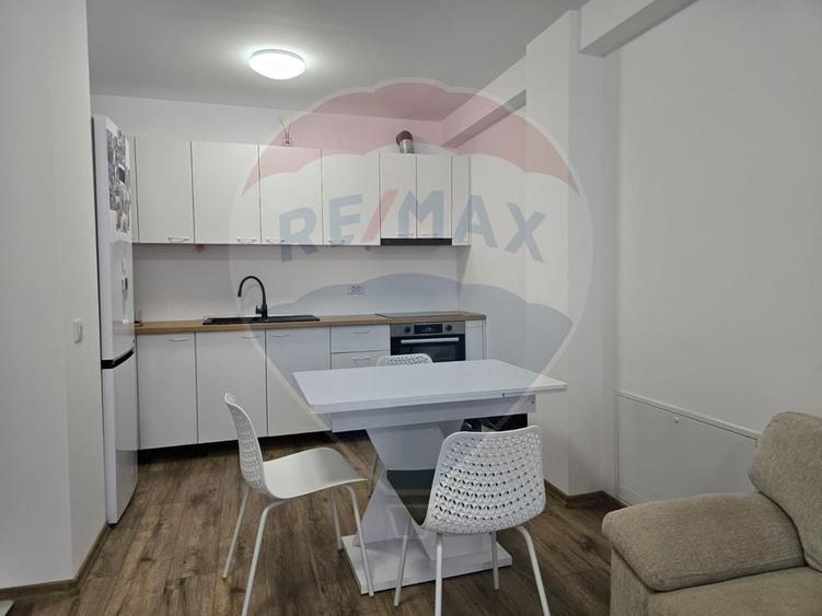 Apartament  cu 2 camere de vânzare - 2