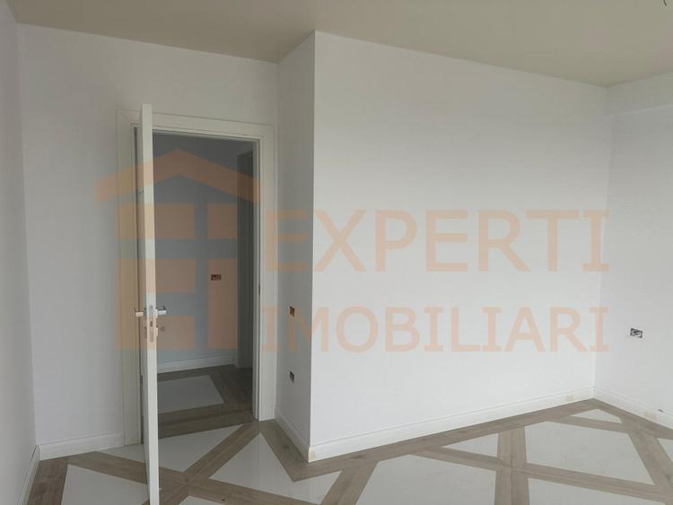 Apartament 2 camere de vanzare, situat in Tomis Plus, Constanta - 5