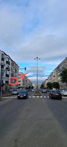 Apartament 3 camere etaj 1 70mp 2 bai - 1