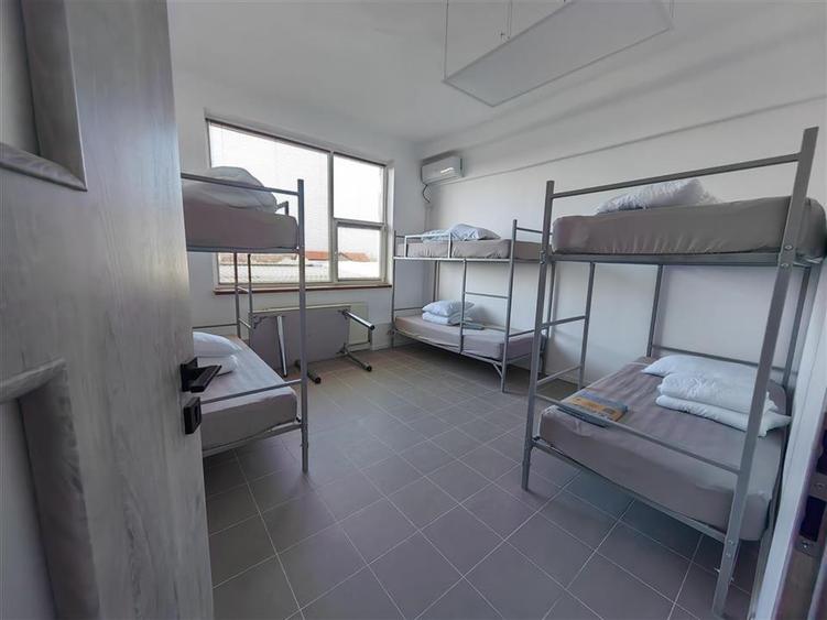 Spatiu de birouri sau cazare muncitori - 8