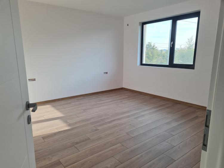 Locuinta cuplata ,tip duplex P+1+M,Sd190mp,Su145mp,4 camere,  "vanzare "la alb"! - 15