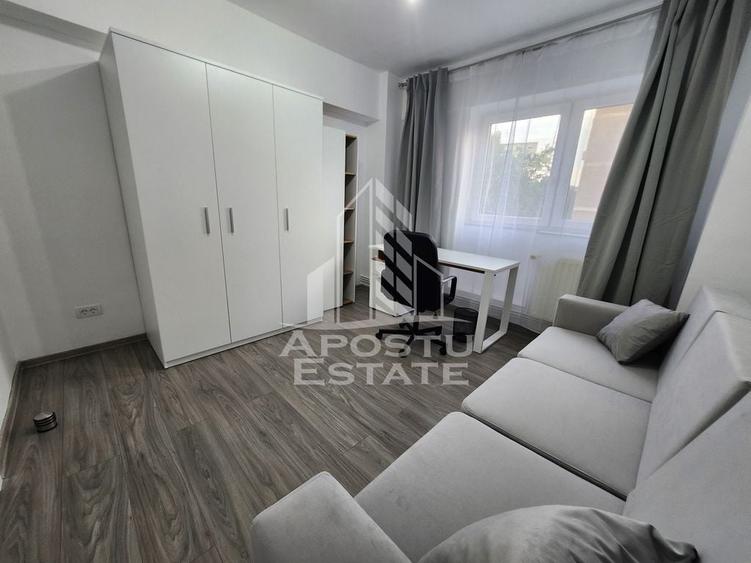 Apartament modern 4 camere, 2 bai, Aradului/ Iulius Town - 11