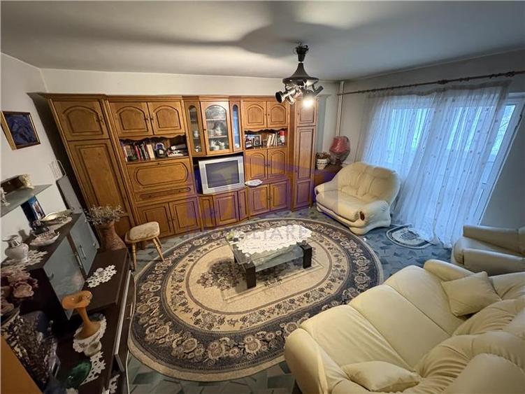 Nerva Traian, 2 camere, bloc mixt, 60mp, 1992, - 7