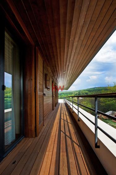 Proprietate premium - 2