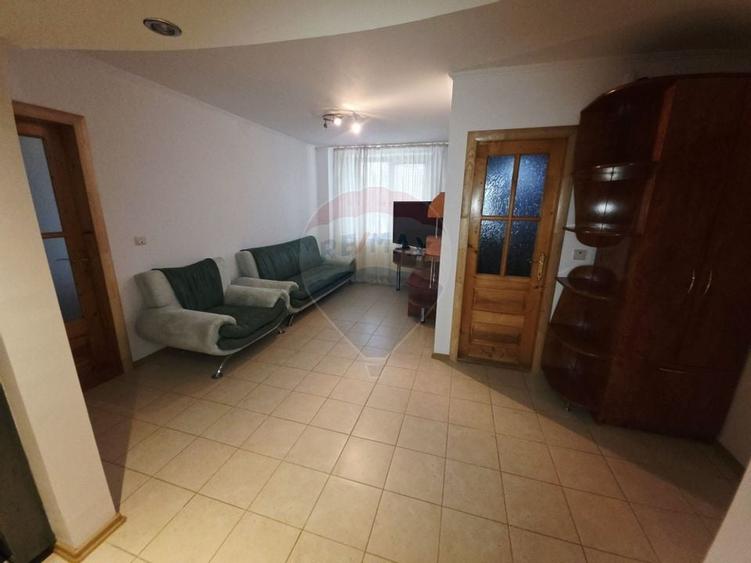 Apartament cu 4 camere de vânzare în zona Calea Romanului - 16