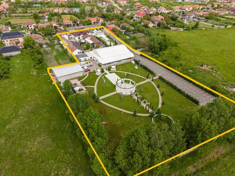 Complex pensiune, sala evenimente, restaurant, terase, gradini - langa Timisoara - 2