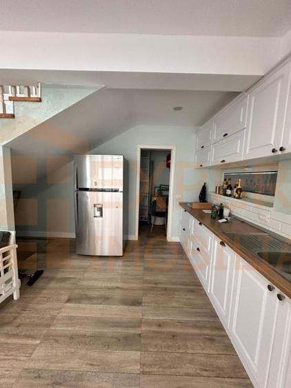 Proprietate deosebita, situata in zona Palazu Mare - 7