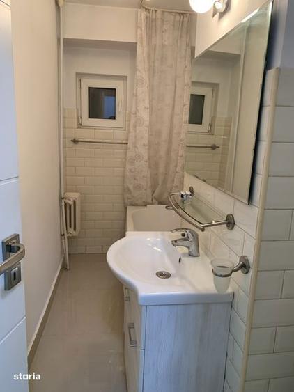 Apartament cu 3 camere decomandat, mobilat în Timpuri Noi