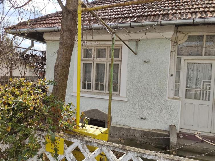 Vand casa in Buhusi, Str 9 Mai, 110 mp - 1