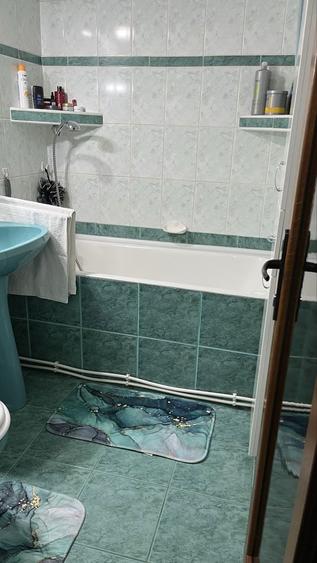 De vanzare apartamnet cu 3 camere! - 2