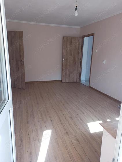 Apartament de vanzare - 8