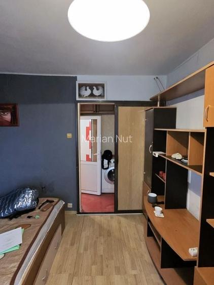 Garsoniera disponibila, acte la zi. Bloc Anvelopat