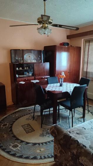 vand apartament in Tarnaveni - 1