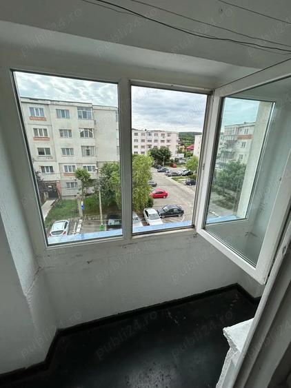 vand garsoniera Mioveni A -uri etaj 3 - 5