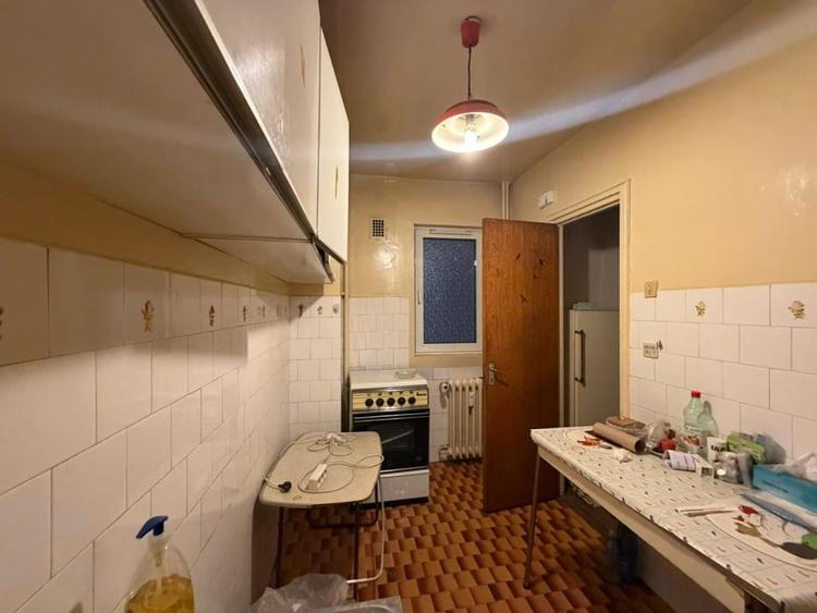 4 Camere Obor Blocul ALMO Metrou 2 Minute - 11