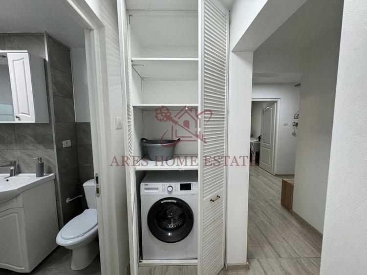 Zona Soarelui- Sud Plaza, 3 camere, 2 bai, etaj 1. Bucatarie inchisa. - 12