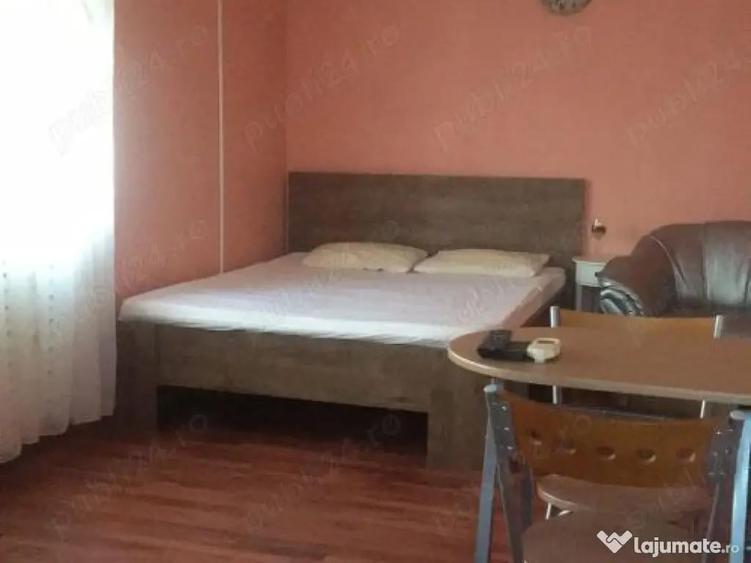 De inchiriat apartament cu o camera pe faleza 1300 lei - 7