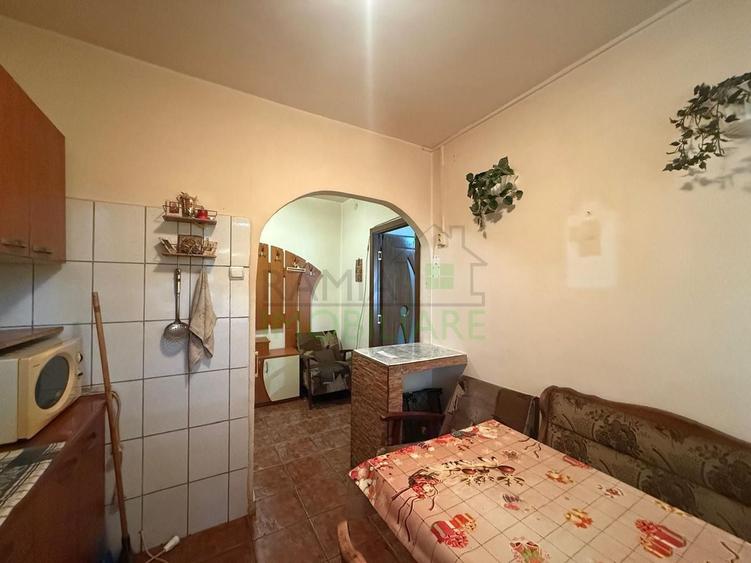 Oportunitate! Apartament 2 camere, 48 mp utili, zonă apreciată - 9