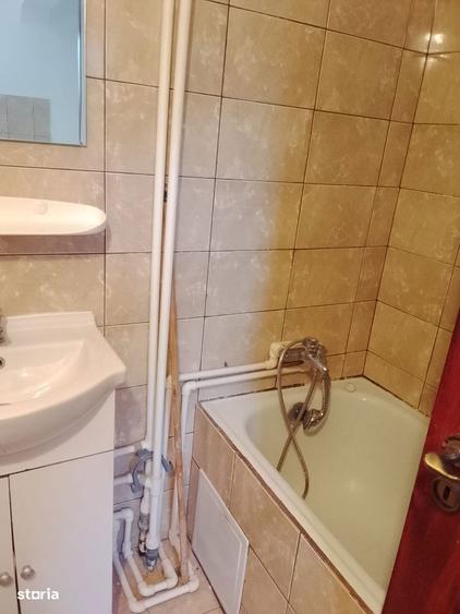 Garsoniera de inchiriat, zona CET - 5