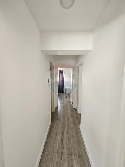 Apartament cu 3 camere de vânzare pe Magheru/Valcea - 7