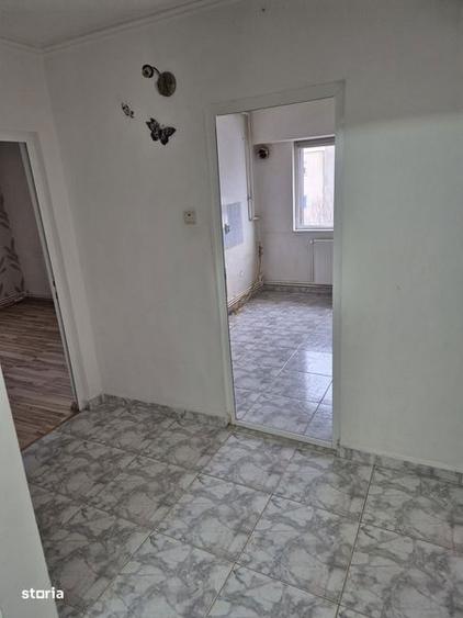 Proprietar vand apartament 2 camere Navodari ultracentral - 2