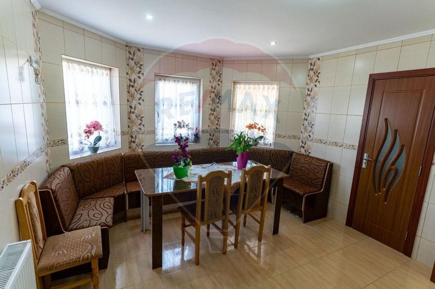 Casa / Vila Sesuri, jud Hunedoara - 5