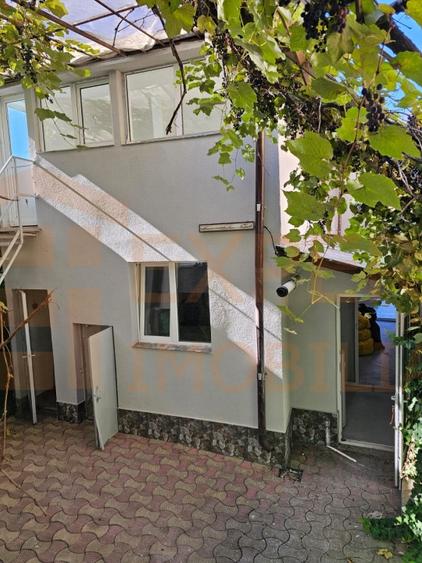 Casa situata in zona Tomis I - Trocadero, Constanta - 2