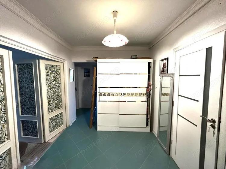 Apartament 2 camere+boxa de vanzare, etaj 2, str. Cornisa, Bacau - 1