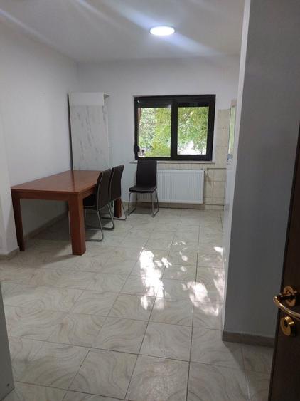 Vand apartament 2 camere decomandat. Exclus agentii imobiliare . - 1