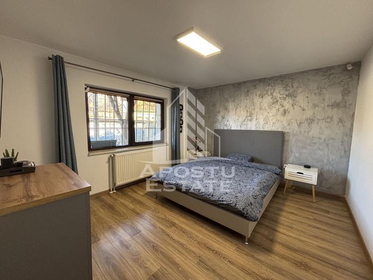 Apartament cu 4 camere pe doua niveluri in zona Stefan cel Mare, garaj - 1
