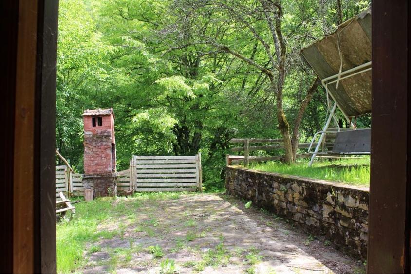 Vand cabana pe Valea Sebesului - 4