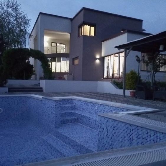Proprietate exclusivista cu piscina-mobilata si utilata! - 8