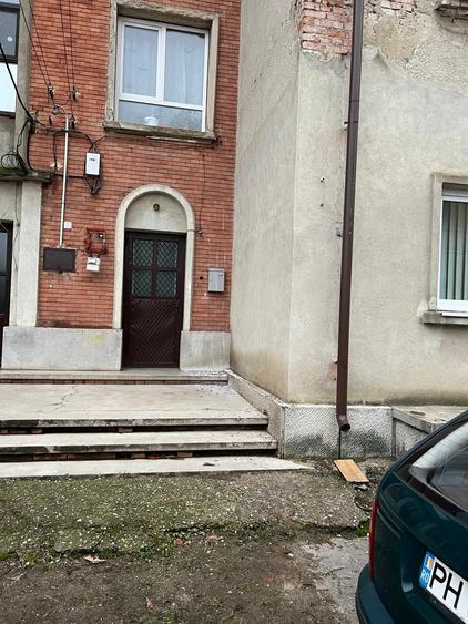 Apartament 2 Camere – ZONA CENTRALĂ – Parter cu Teren și Acces Exterior - 1