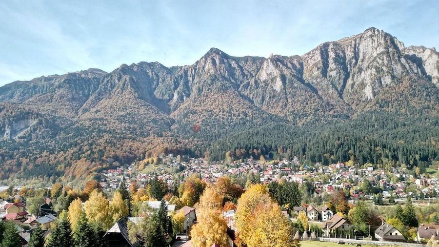 Priveliste Panoramica Muntii Bucegi - 2