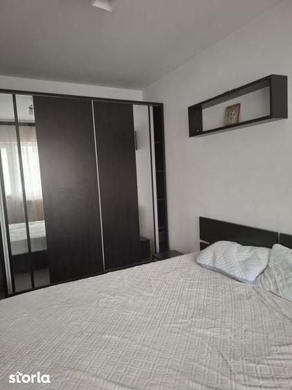 Proprietar apartament 3 camere - 3