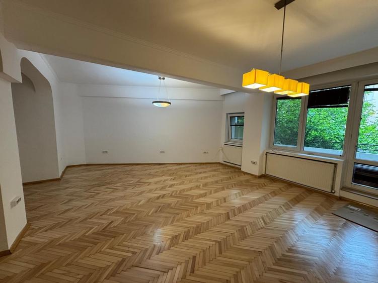 Apartament cu 2 camere semidecomandat în Cotroceni