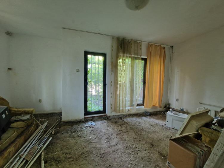 Eforie Sud- Casa P+1 caramida, 4 camere, teren 200mp- 120.000euro - 27