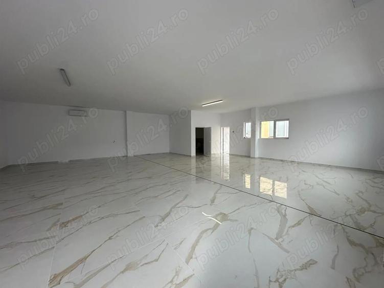 Proprietar Piata 700, Unirii, spatiu SAD 161 mp, ultracentral, parcare, fs 12,8 m - 3