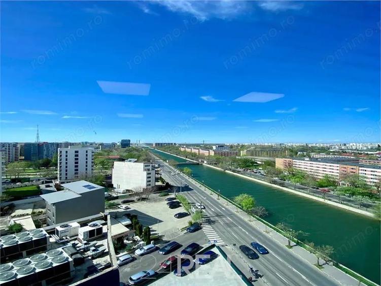 Riverside Tower - spatii langa metrou cu preturi de la 9 EUR + TVA - 9