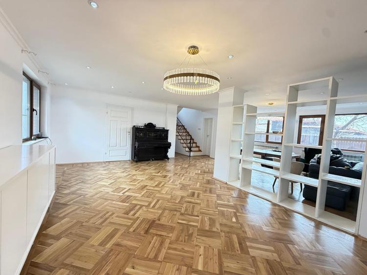 Vila de inchiriat Gherghitei | 7-8 camere | curte mare | acces rapid A3 - 3