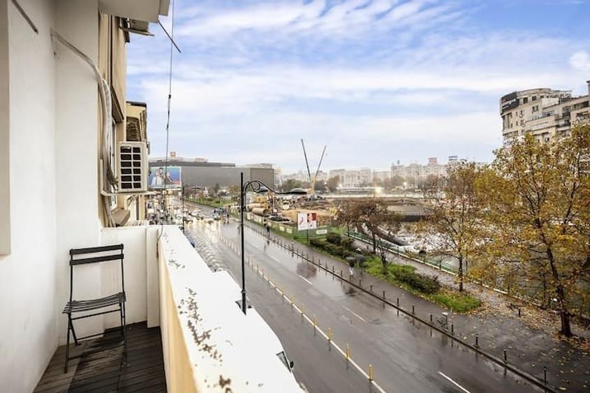 Centrul Vechi Oportunitate Apartament Lux 3 cam /80mp utili - 12