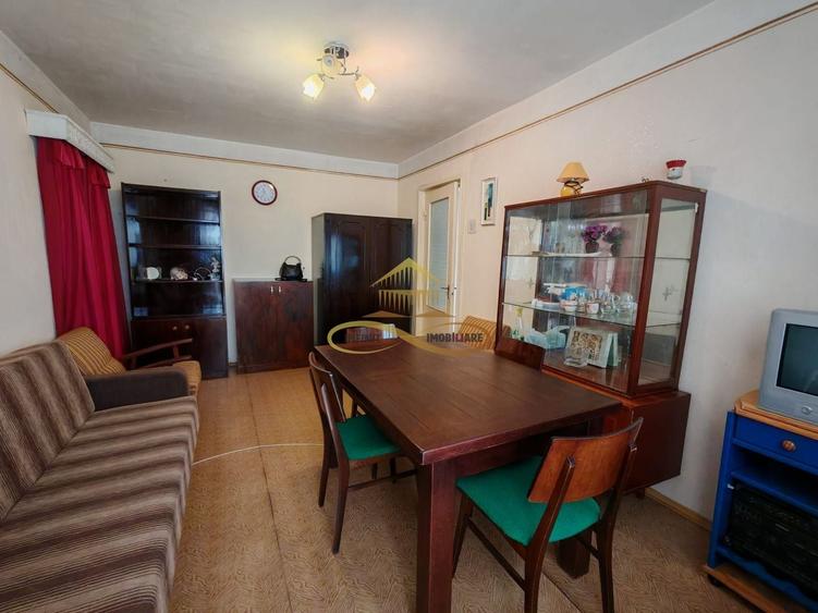 Vand apartament, 2 camere, Narcisa, etaj intermediar - 4