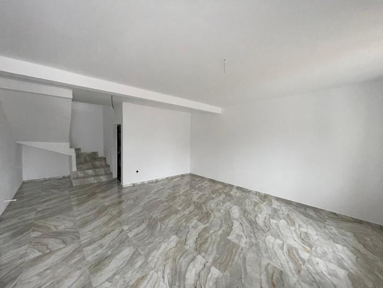 Casa noua P+1 cu teren de 324mp si toate utilitatile la Braniste/Podari - 3