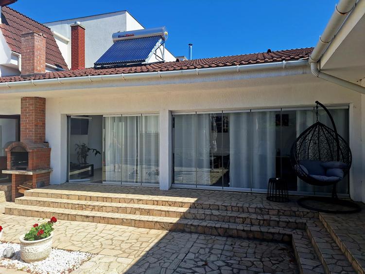 Vilă in Băile 1 Mai - 9