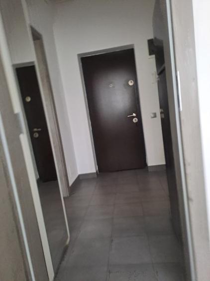 PROPRIETAR VÂND STUDIO 2 camere, decomandat, str.Cupolei - 7