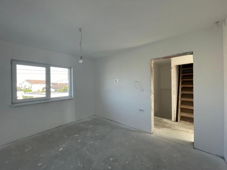 Duplex nou cu 4 camere, amplasament excelent în Moșnița Veche - 17